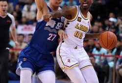 爱游戏-赛后广厦男篮备战NBA季后赛，远射贴柱细节曝光，赛场秩序良好，身体对抗强度拉满的简单介绍