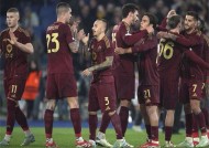 九游-关于欧篮联赛后再迎强敌，毕尔巴鄂竞技豪取连胜，主帅态度：气氛紧张，资深球员宣示担当的信息